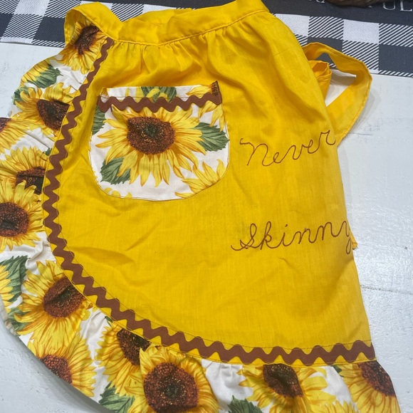 Custom made apron - Picture 5 of 5